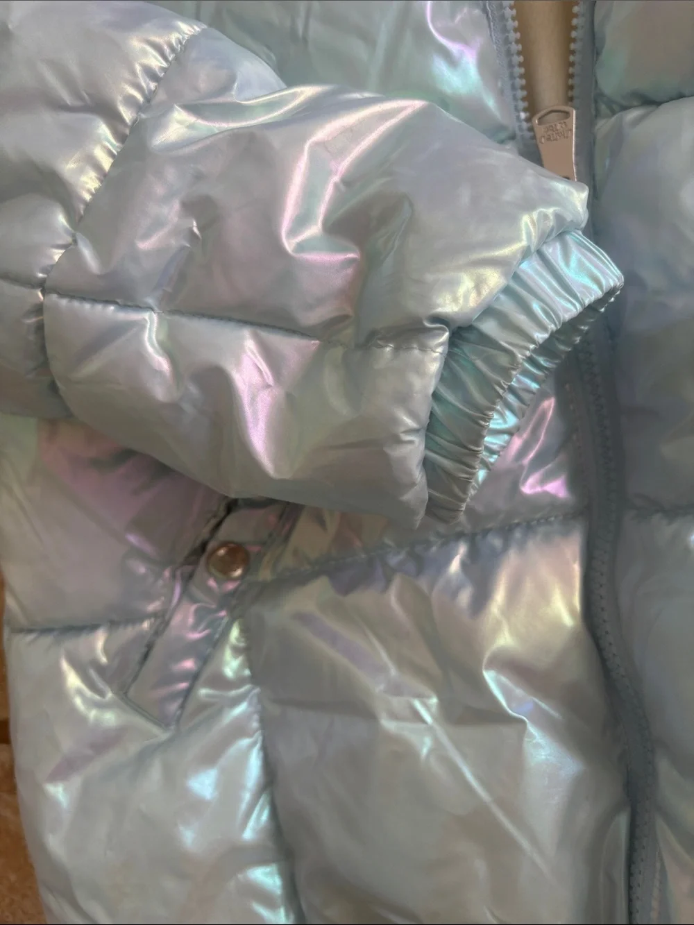 Limited Too girls 14/16 Iridescent Light Blue Kids Puffer Jacket w/Sherpa Hood